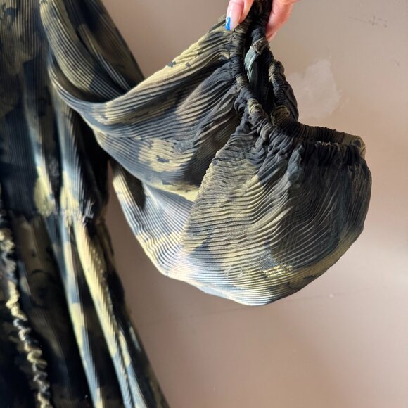 GANNI Pleated Georgette Balloon-sleeve Dress in Black and Olive Green - Picture 4 of 7